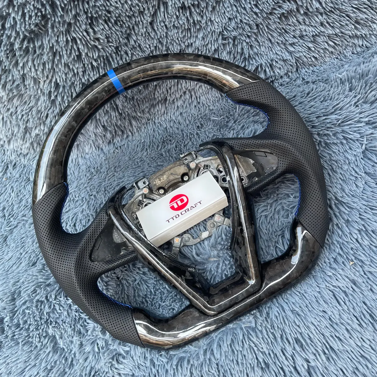 Ttd Craft Nissan 2016-2018 Maxima Carbon Fiber Steering Wheel 2