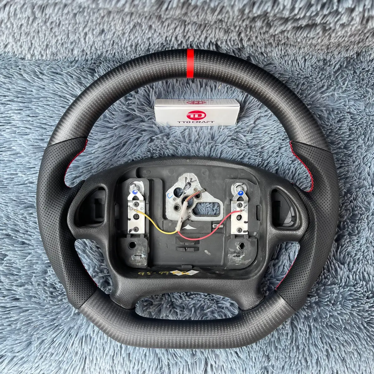 Ttd Craft  1995-2002 Pontiac Trans  Carbon Fiber Steering Wheel 1