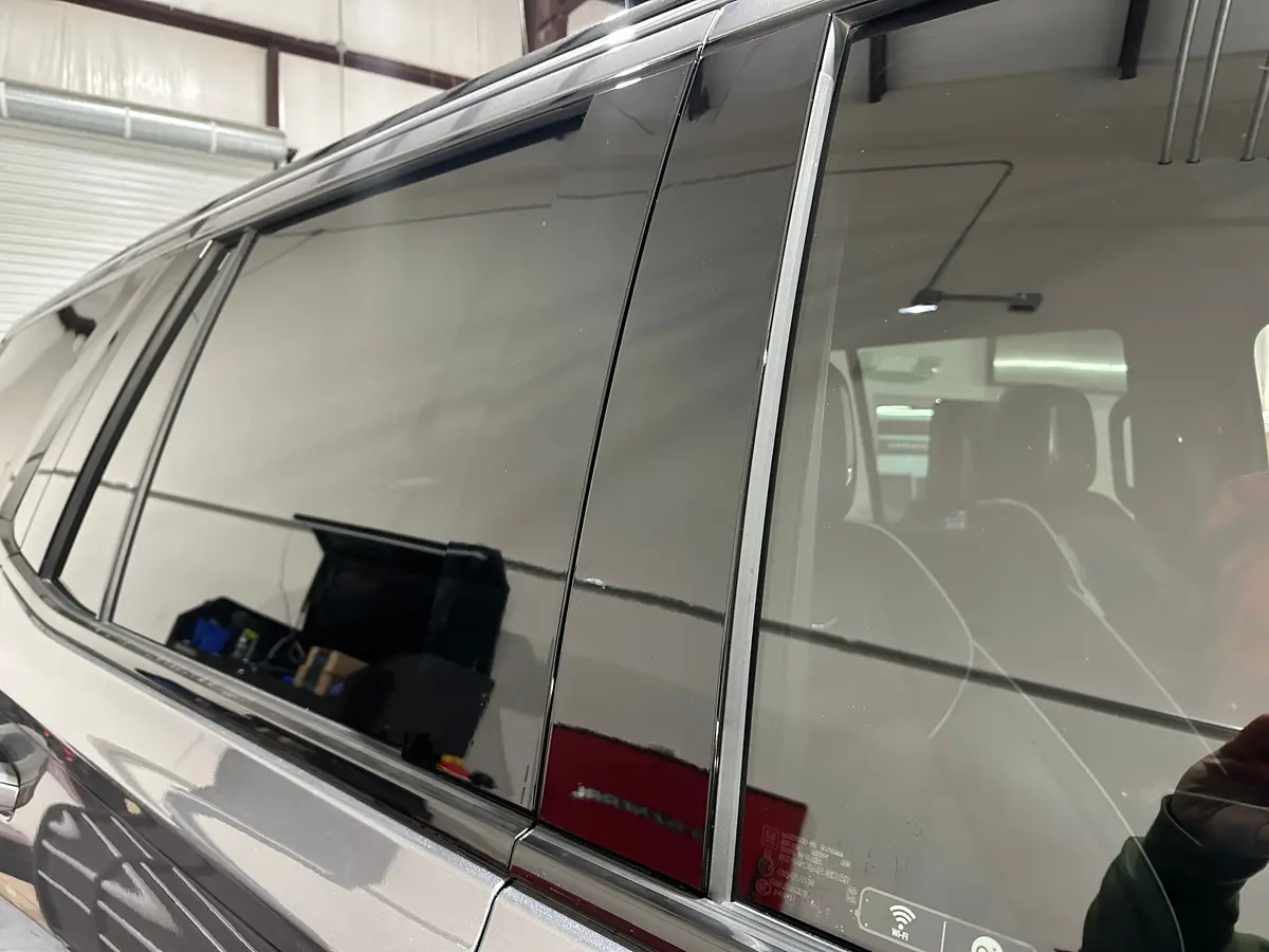 2025+ Ford Expedition | 8 Piece (B And C Pillars) | Gloss Black Ppf | Pillar Protector Kit 1