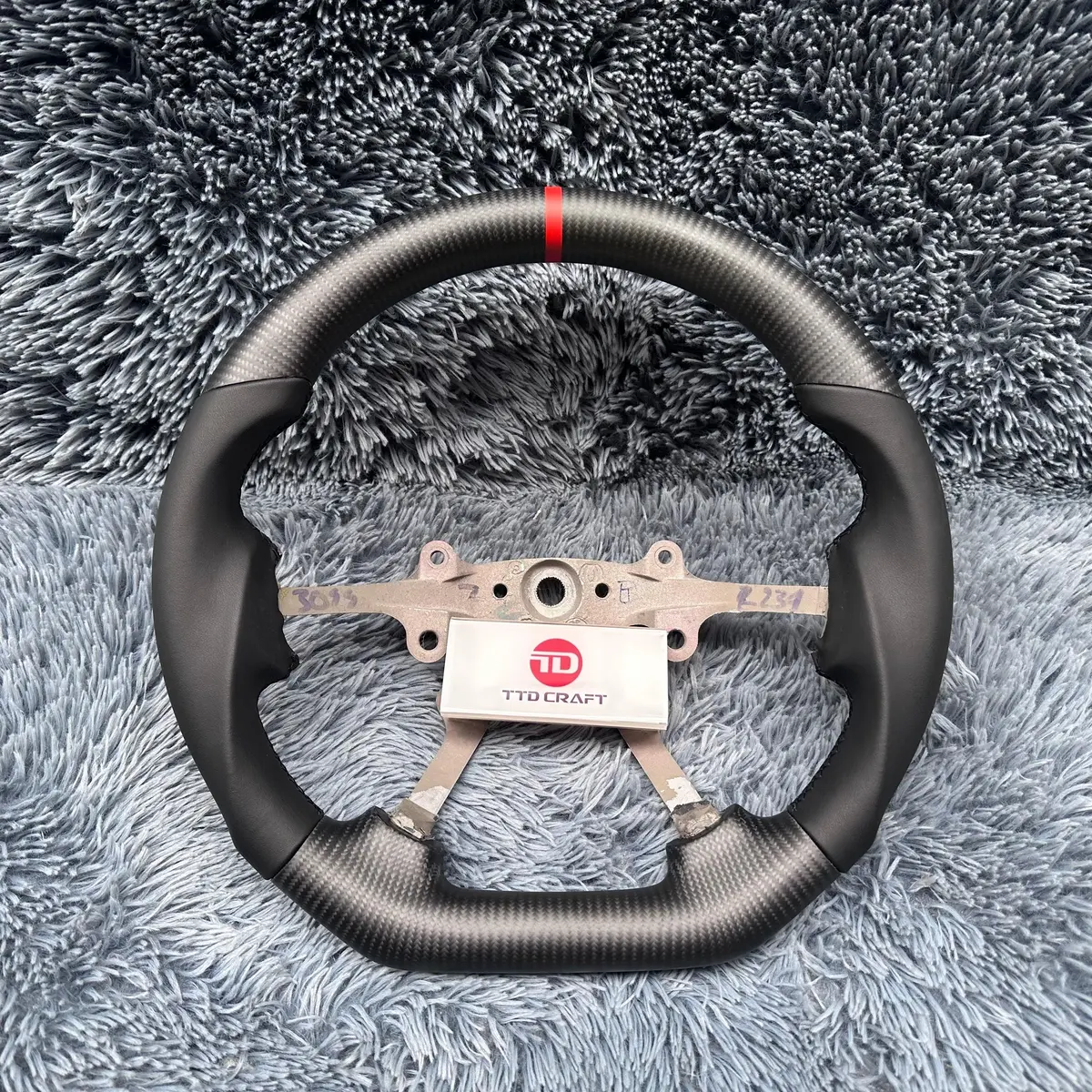 Ttd Craft Jeep 2005-2010 Cherokee / Grand Cherokee Carbon Fiber Steering Wheel 1