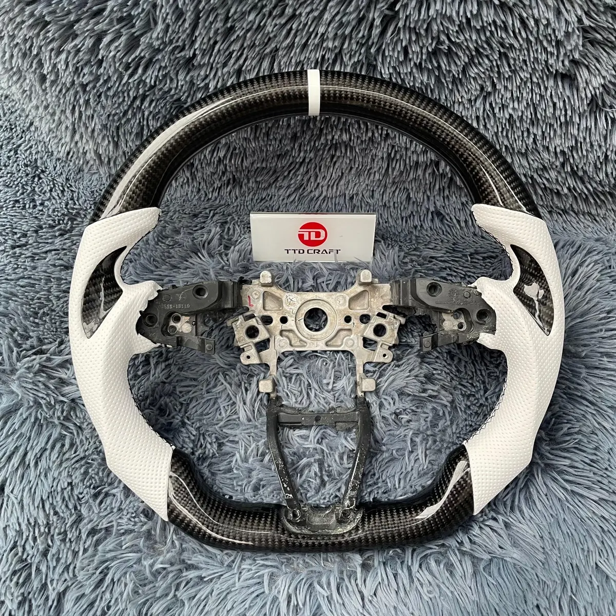 Ttd Craft 10Th Gen 2018-2022  Accord / 2018-2022 Insight Sport Ex Lx Ex-L V6 Carbon Fiber Steering Wheel 1