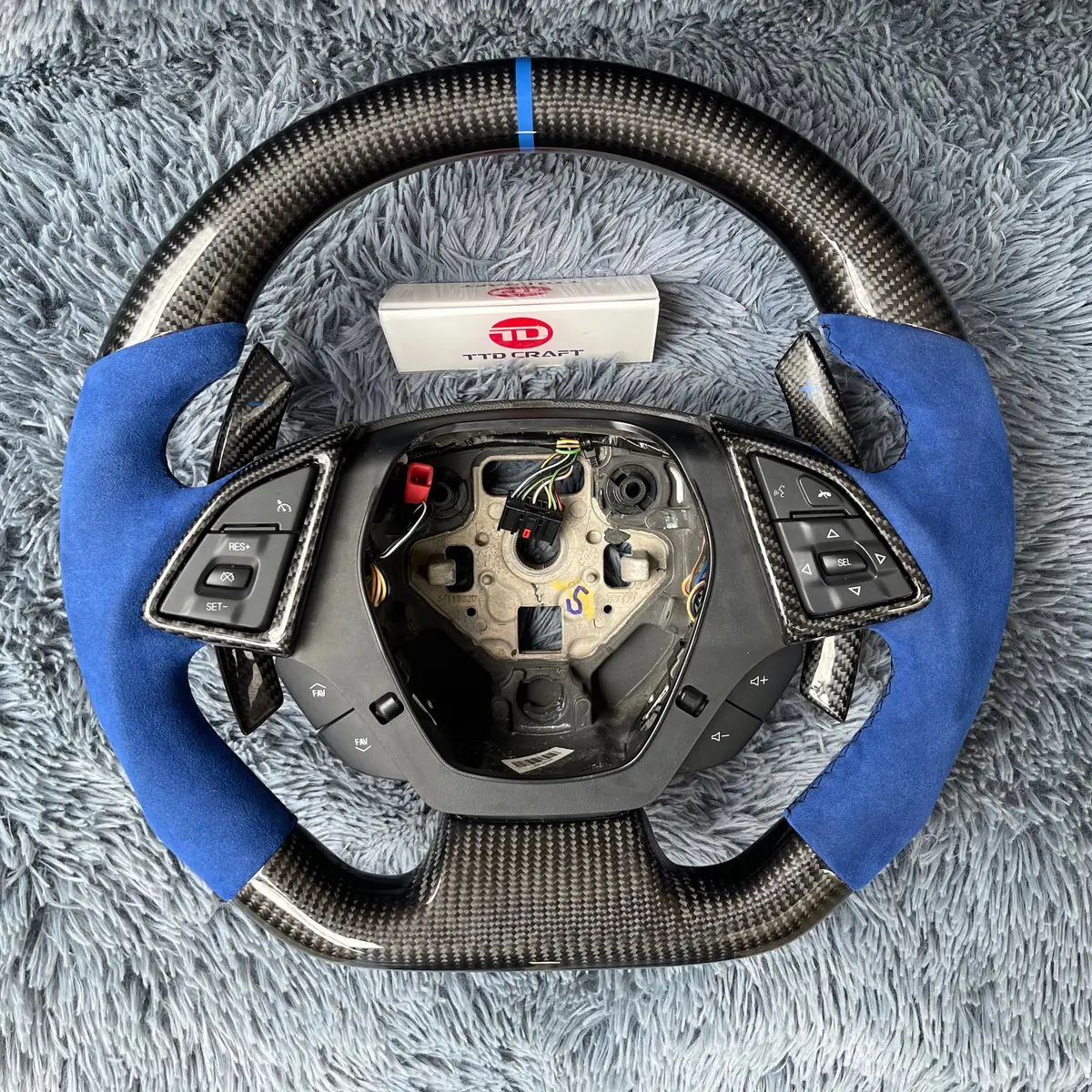 Ttd Craft Chevrolet 2016-2023 Camaro Carbon Fiber Steering  Wheel 1