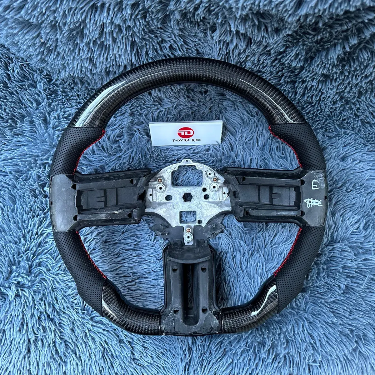Ttd Craft Ford 2010-2014 Mustang Gt Shelby Gt500 Carbon Fiber Steering Wheel 1