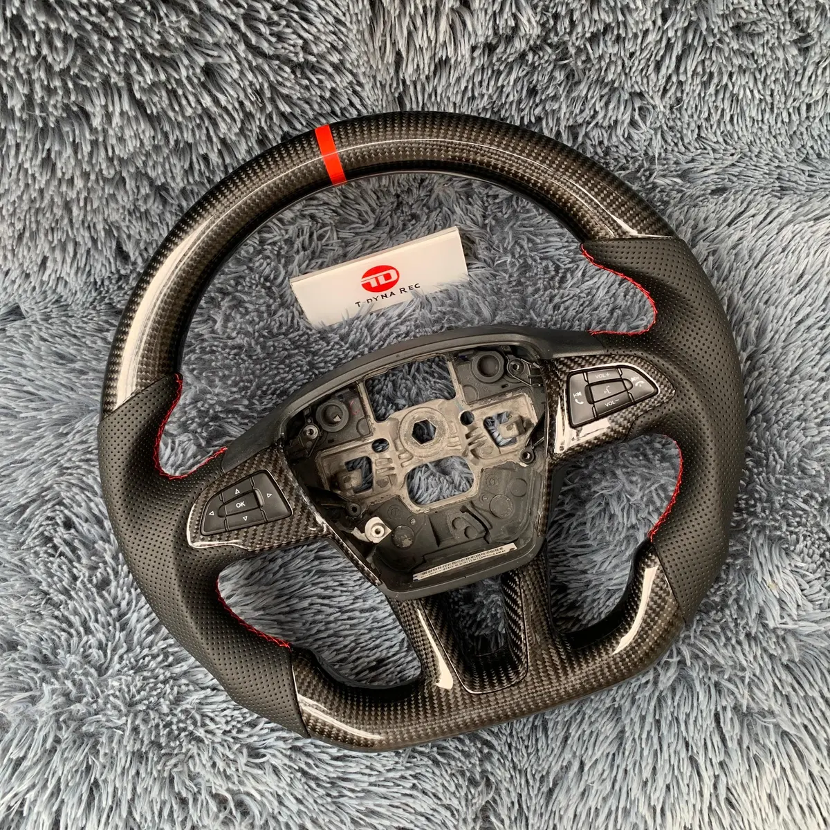 Ttd Craft Ford 2015-2018 Focus Mk3 Rs/St Carbon Fiber Steering Wheel 2