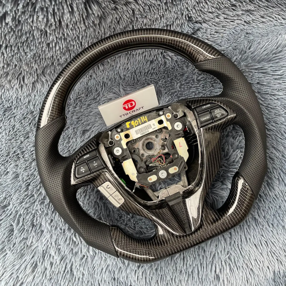 Honda 2008-2012 Accord Coupe Carbon Fiber Steering Wheel |Ttd Craft 2