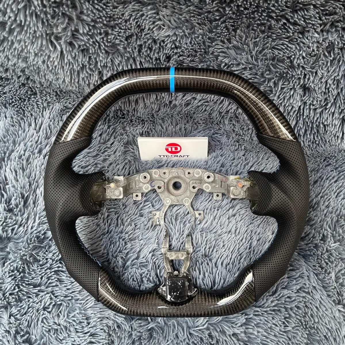 Ttd Craft Infiniti 2009-2017 Fx35 Fx50 /Fx37 /Qx70 Carbon Fiber Steering Wheel 1