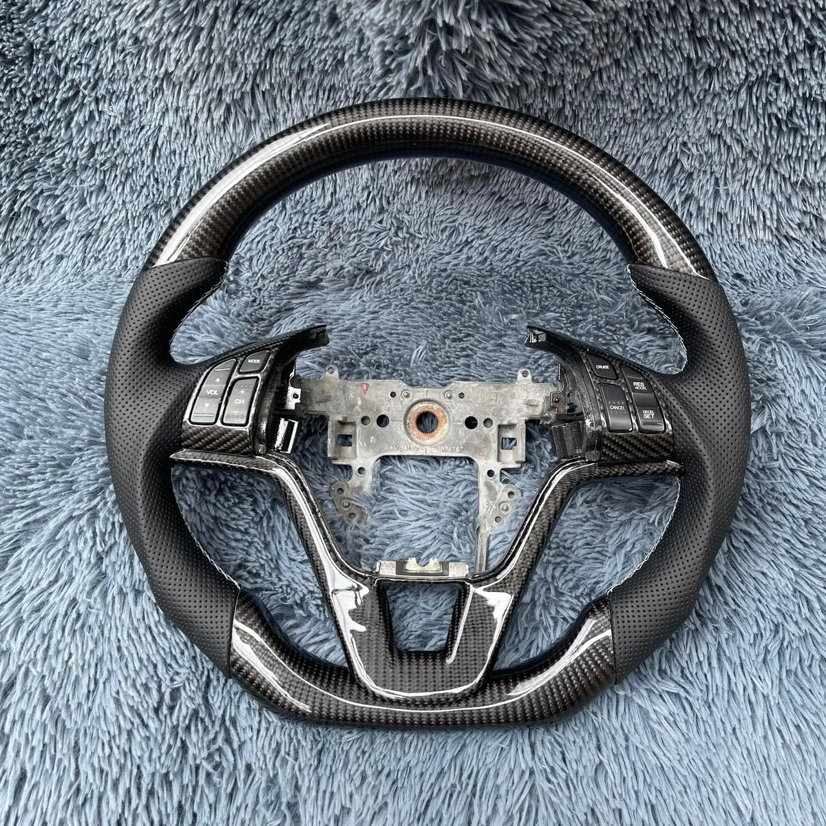Ttd Craft 2007-2011 Crv Ex Lx Se Carbon Fiber Steering Wheel 1