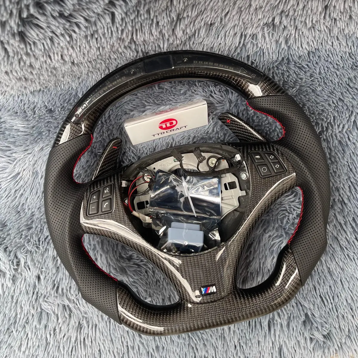 Ttd Craft 1 Series E82 E88 / 3 Series E90 E91 E92 E93 / X1 E84 Carbon Fiber Steering Wheel 2