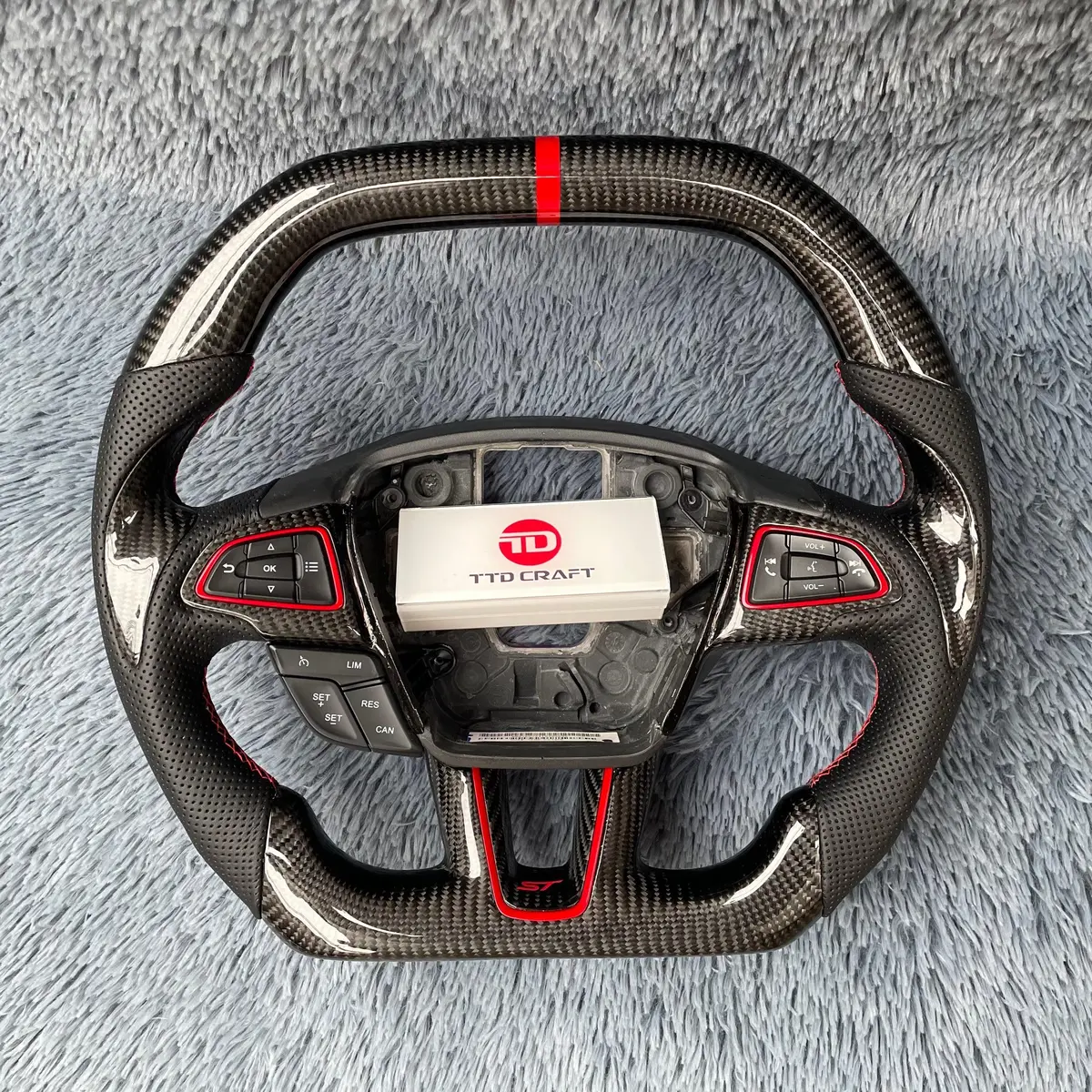 Ttd Craft Ford 2018-2019 Escape Carbon Fiber Steering Wheel 1