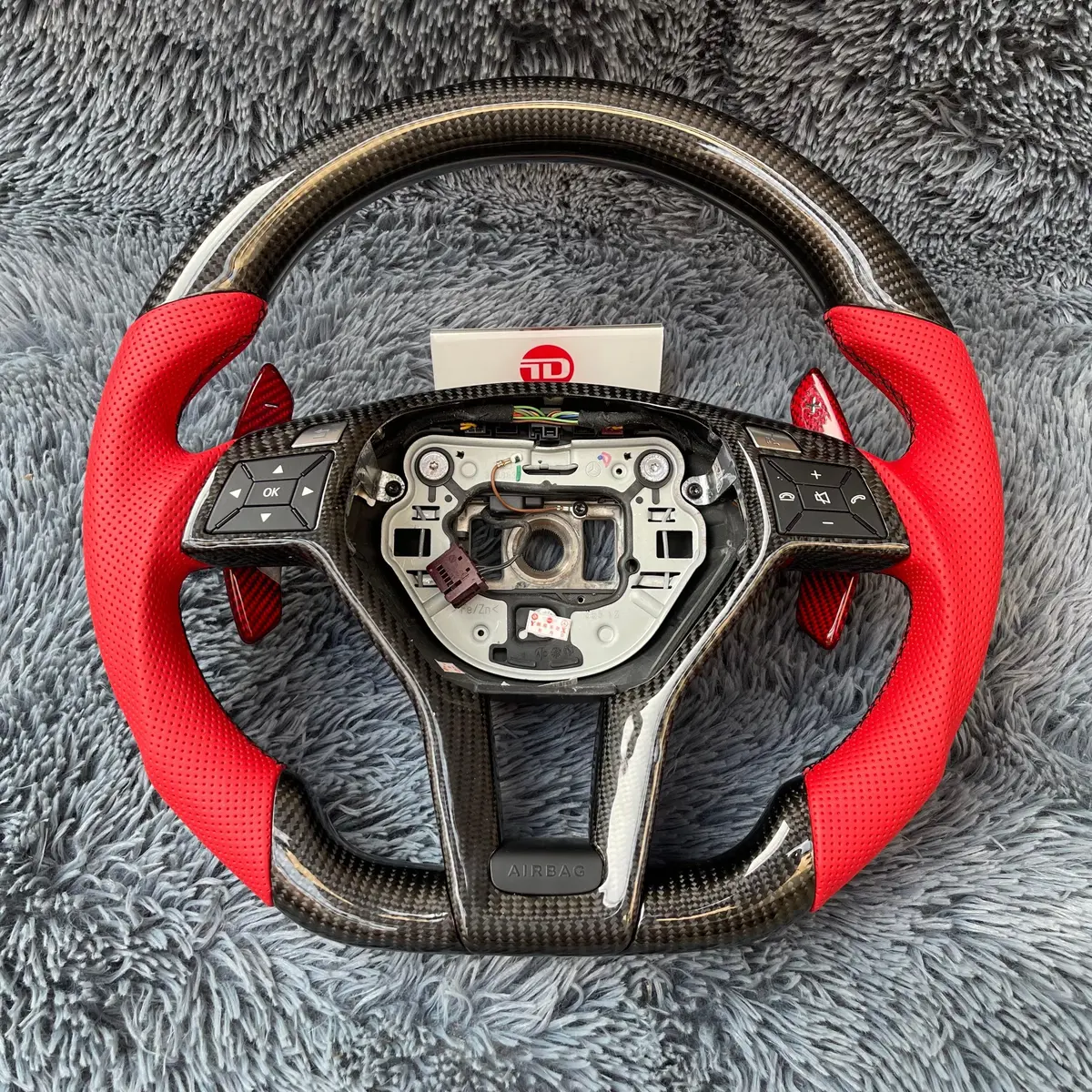 Carbon Fiber Steering Wheel For Mercedes R231 | Ttd Craft 1