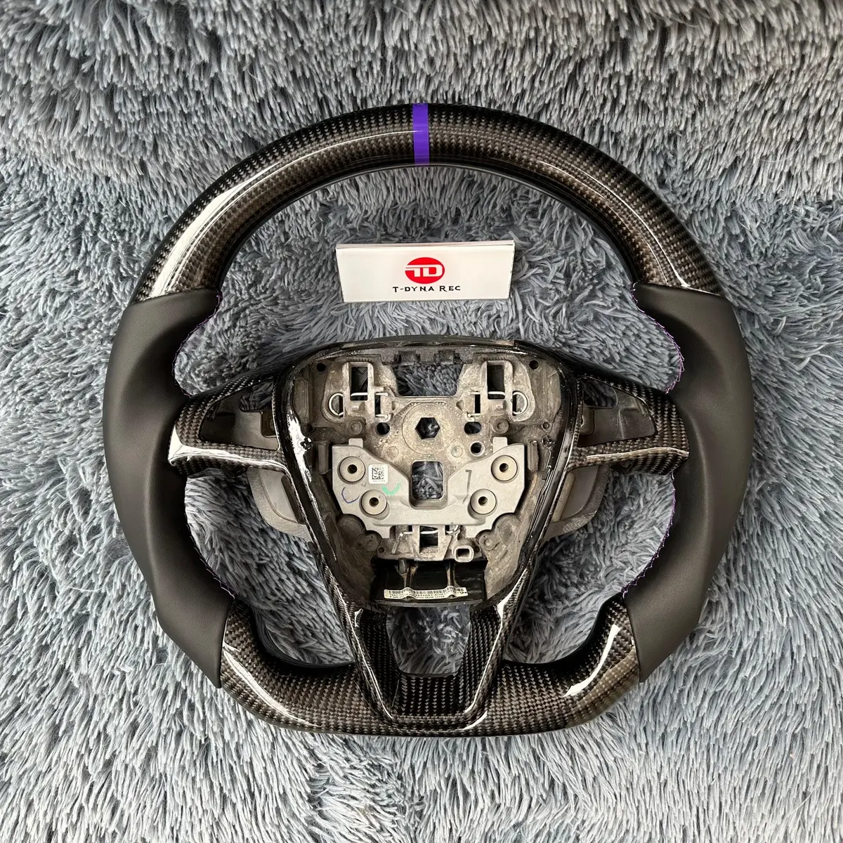 Ttd Craft Ford 2013-2020 Fusion/Mondeo/Edge Carbon Fiber Steering Wheel 1