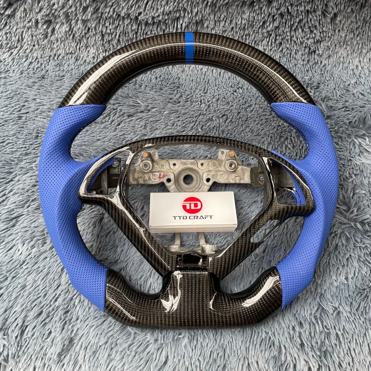 Ttd Craft Infiniti 2007-2015 G37 Carbon Fiber Steering Wheel 1