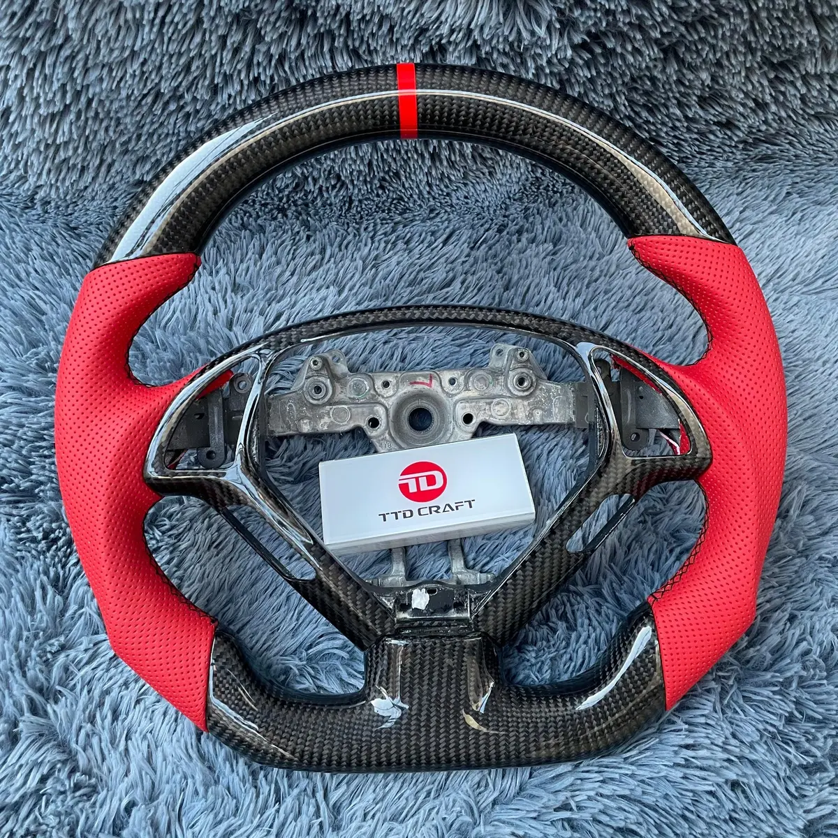 Ttd Craft Infiniti 2007-2015 G37 Carbon Fiber Steering Wheel 1