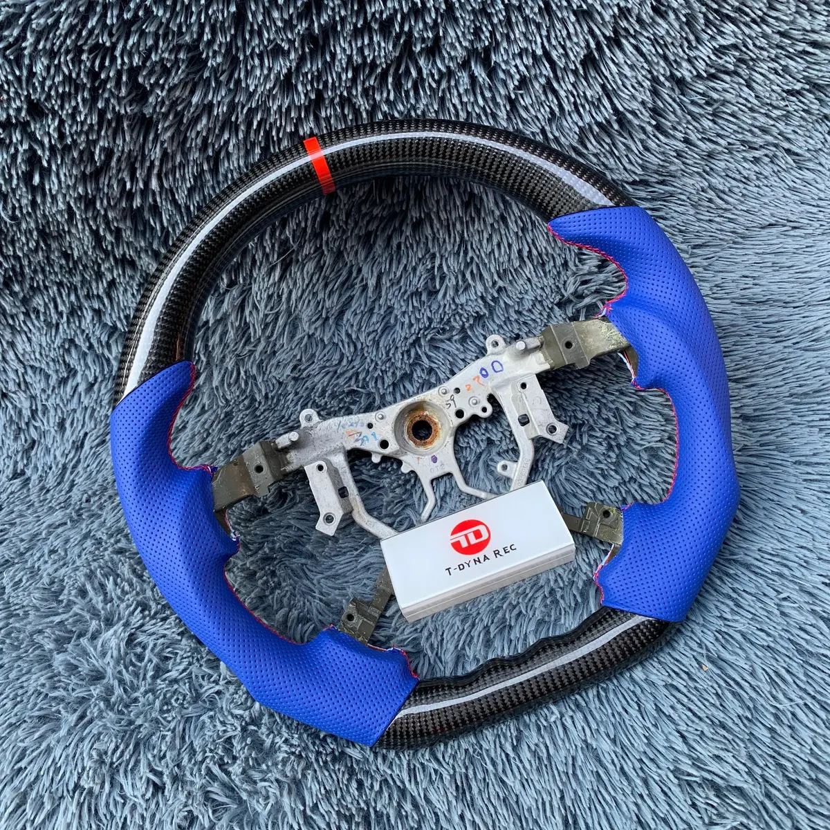 Custom Toyota 2007-2013 Tundra Sequoia Carbon Fiber Steering Wheel |Ttd Craft 2