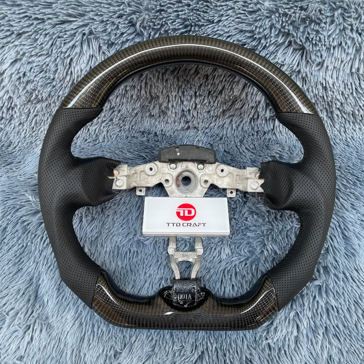 Ttd Craft Infiniti 2009-2017 Fx35 Fx50 /Fx37/Qx70 Carbon Fiber Steering Wheel 2