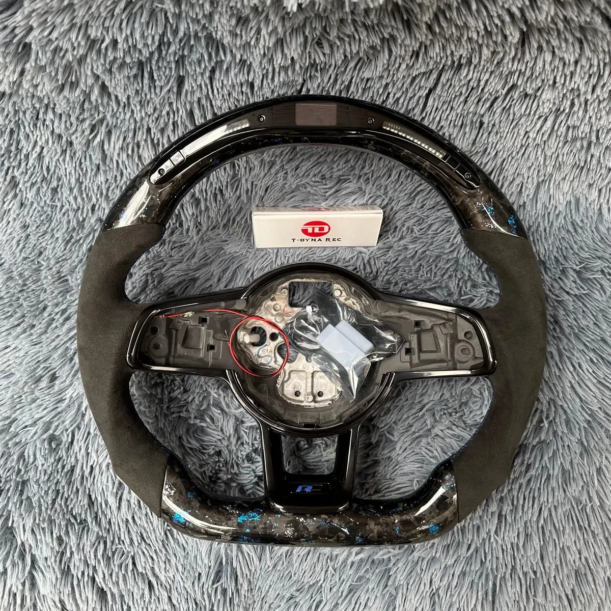 Ttd Craft Vw Mk7 /Mk7.5  Gti R 2019-2020 Jetta Carbon Fiber Steering Wheel With Led 1