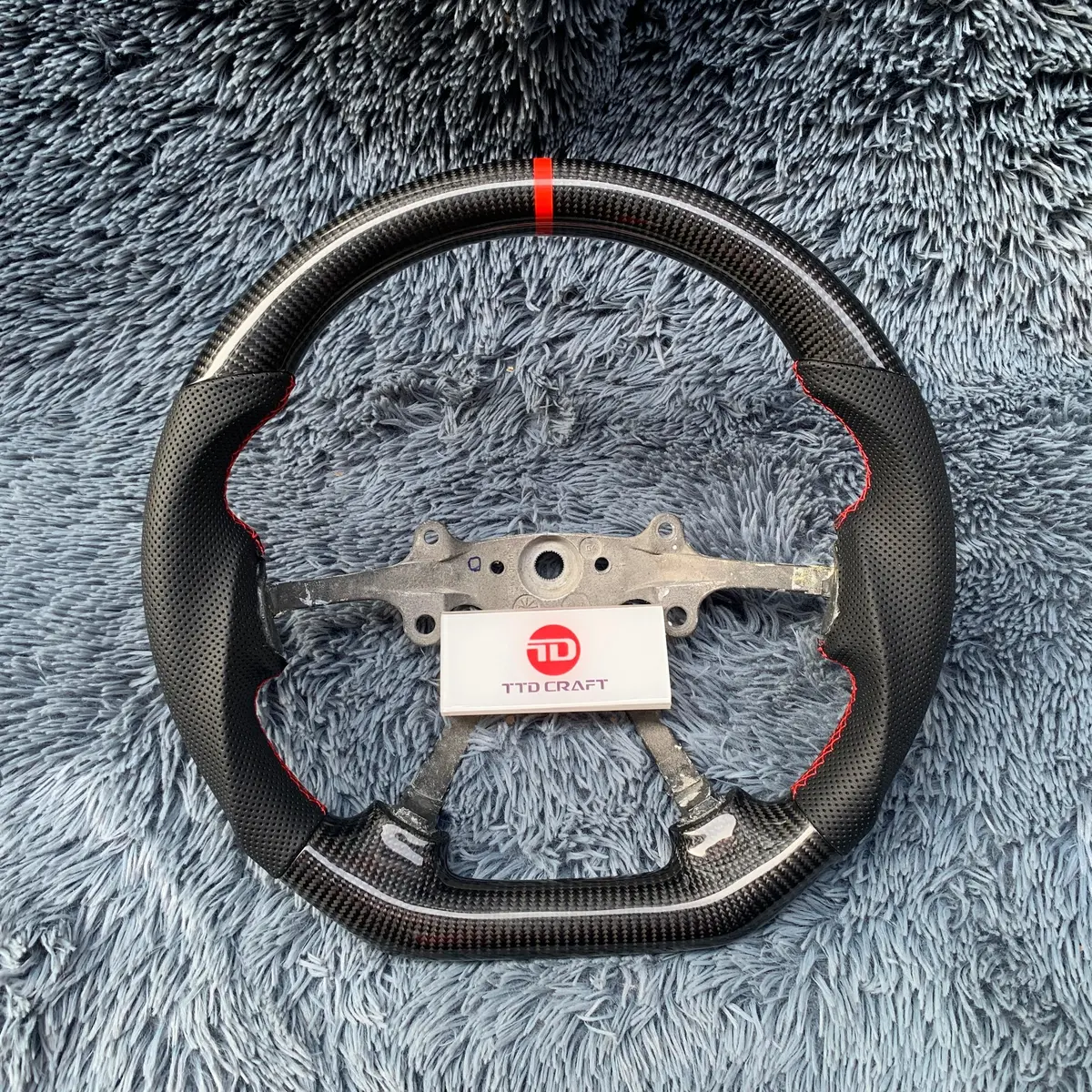 Ttd Craft Jeep 2005-2010 Cherokee / Grand Cherokee Carbon Fiber Steering Wheel 1
