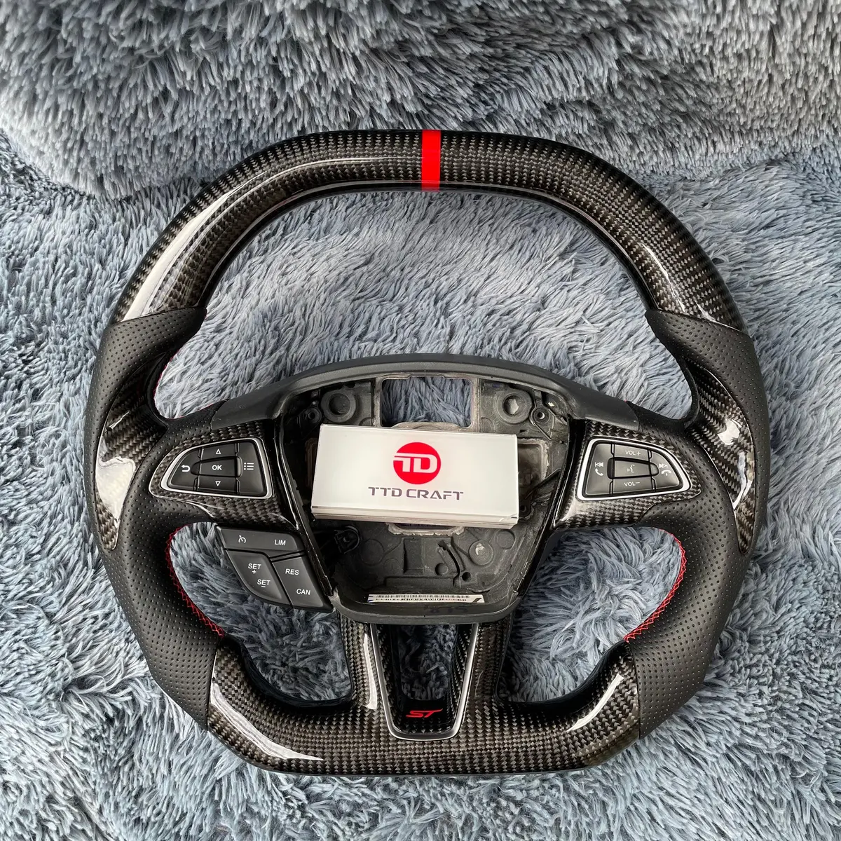 Ttd Craft Ford 2018-2019 Escape Carbon Fiber Steering Wheel 1