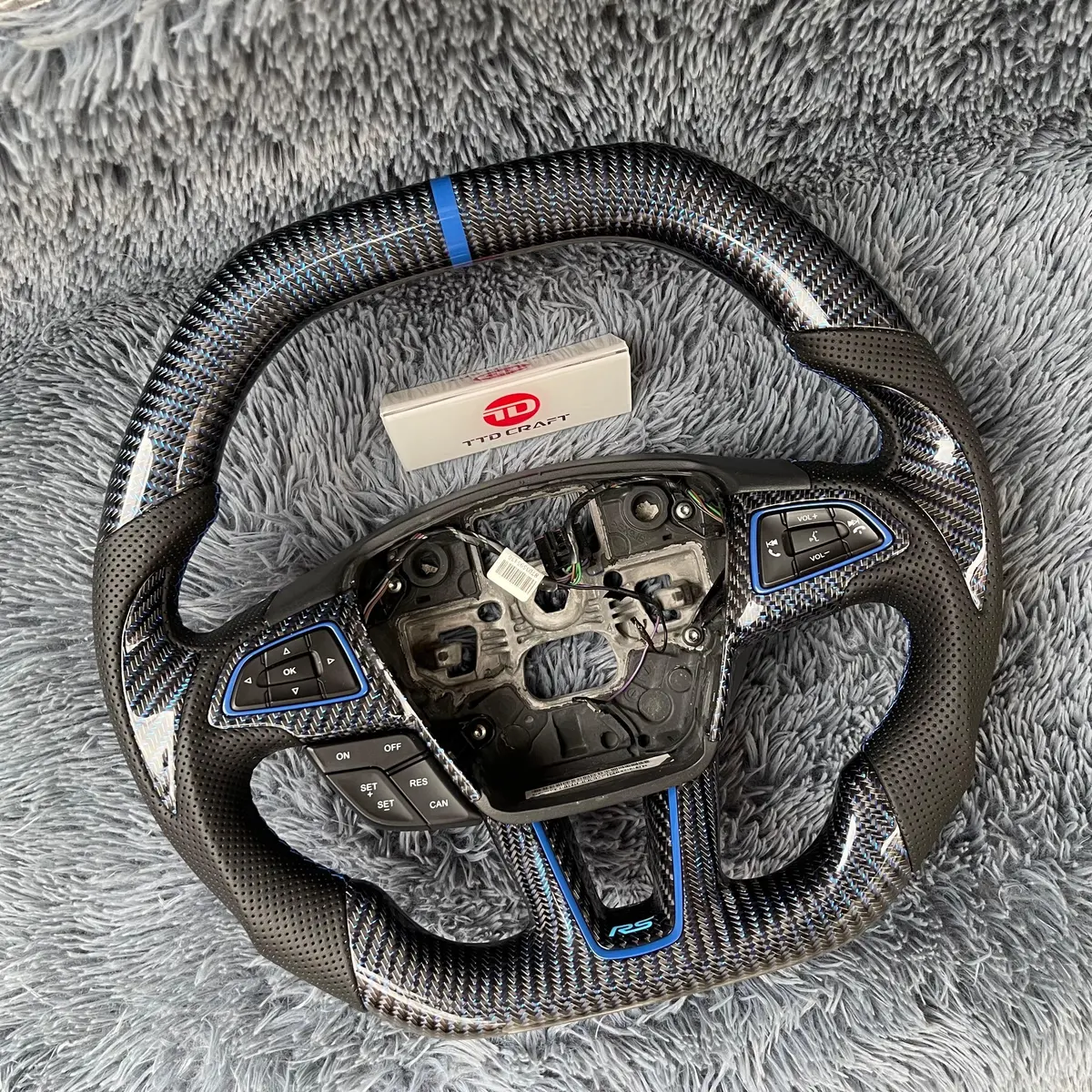 Ttd Craft Ford 2018-2021 Ecosport Carbon Fiber Steering Wheel 2