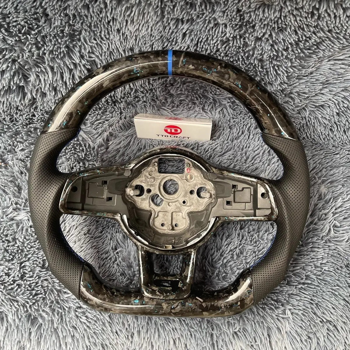 Ttd Craft Vw Mk7 /Mk7.5  Gti R 2019-2020 Jetta Forged Carbon Fiber Steering Wheel 1