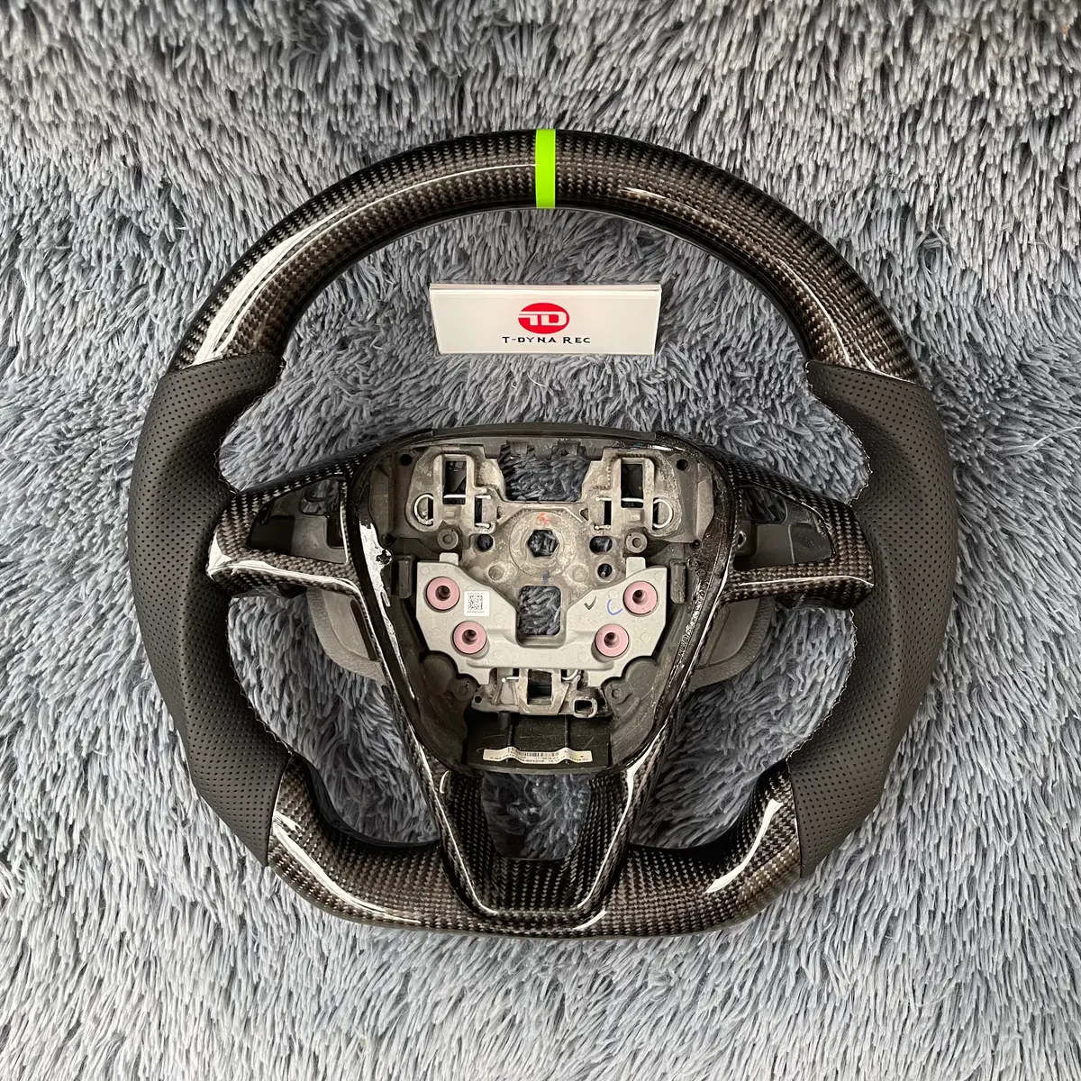 Ttd Craft Ford 2013-2020 Fusion / Mondeo / Edge Carbon Fiber Steering Wheel 1
