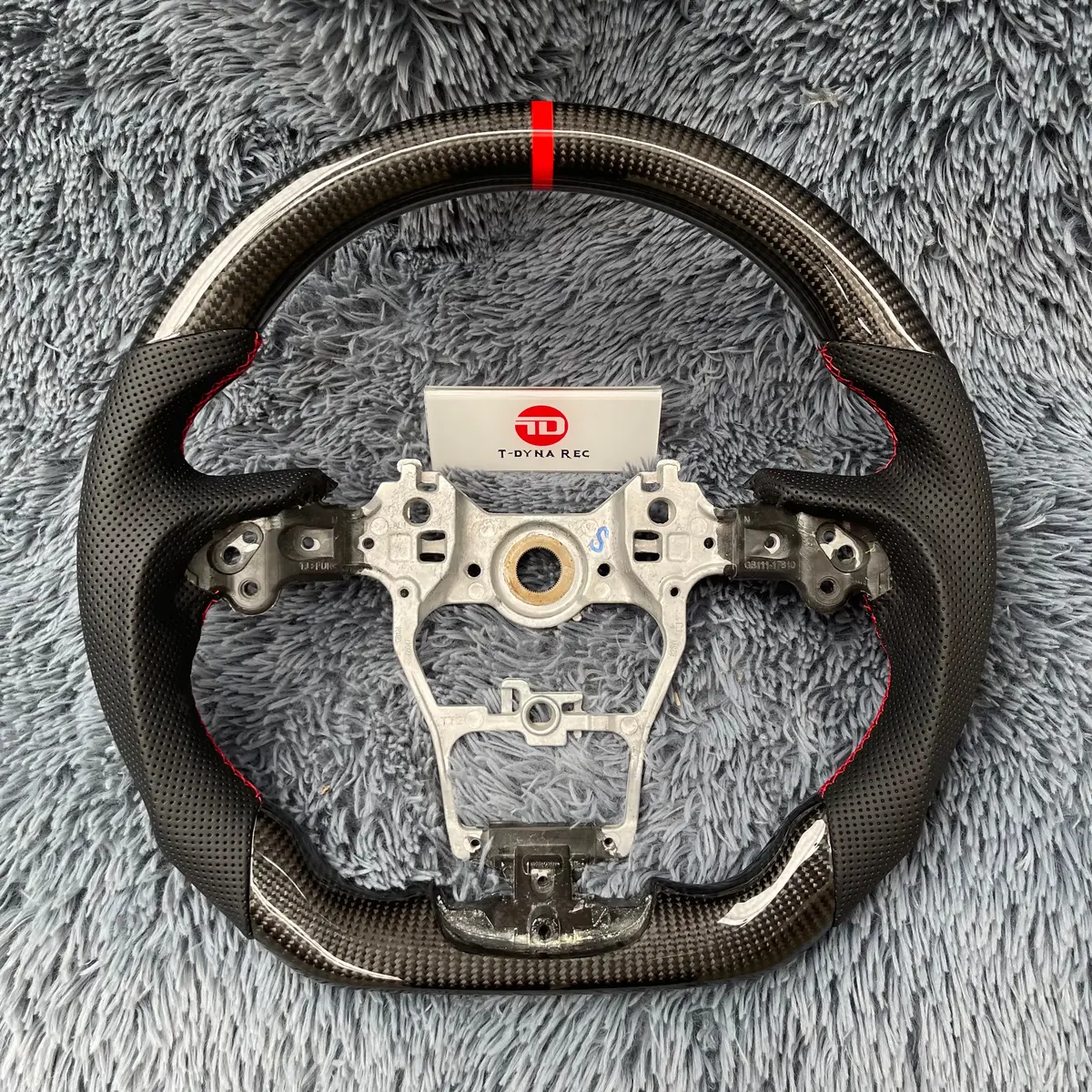 Ttd Craft Toyota 2020-2026 Highlander / Sienna Carbon Fiber Steering Wheel 1