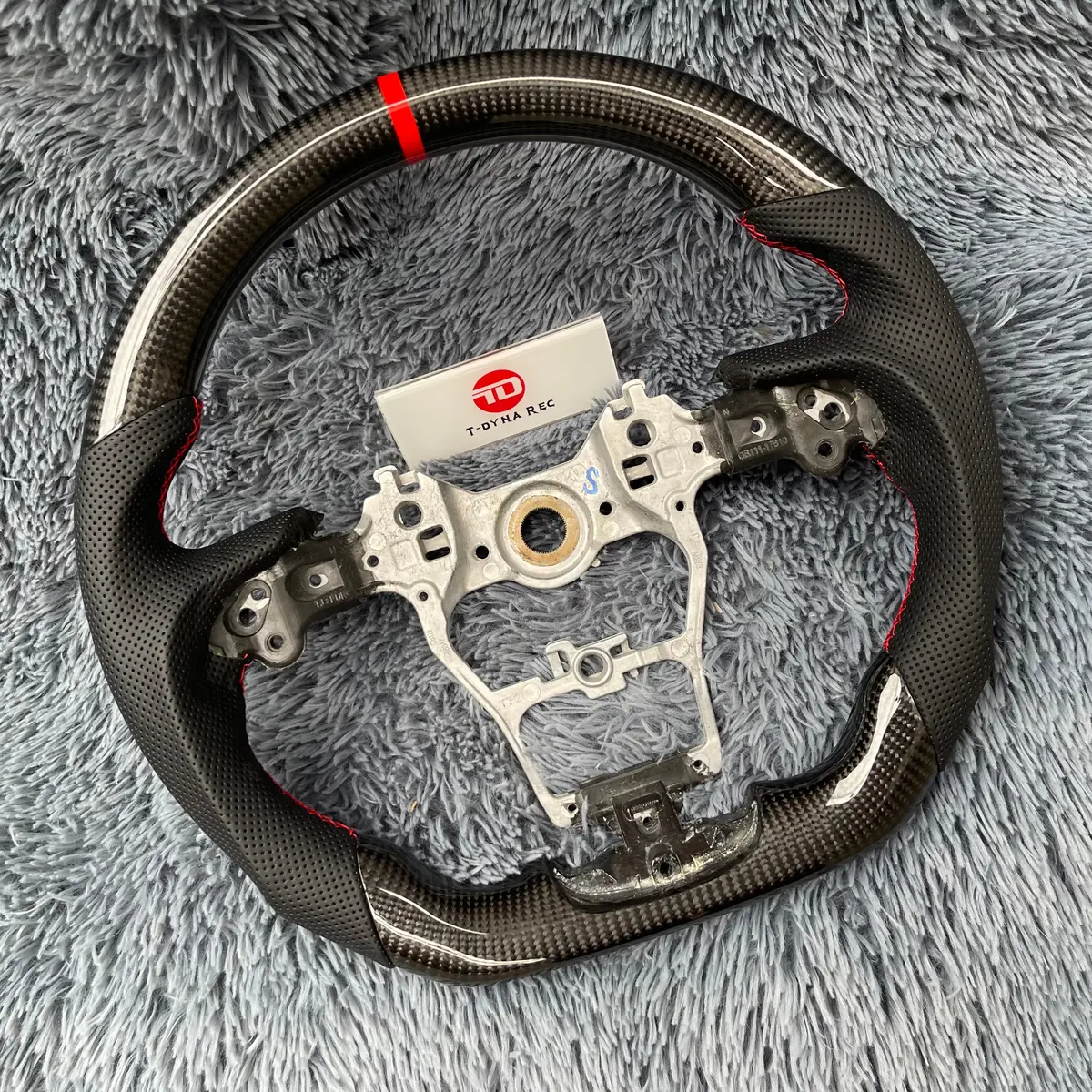 Ttd Craft Toyota 2020-2026 Highlander / Sienna Carbon Fiber Steering Wheel 2
