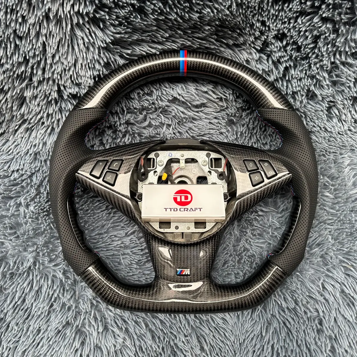 Ttd Craft Bmw 5 Series E60 E61 / 6 Series E63 E64 Steering Wheel Carbon Fiber Steering Wheel 1