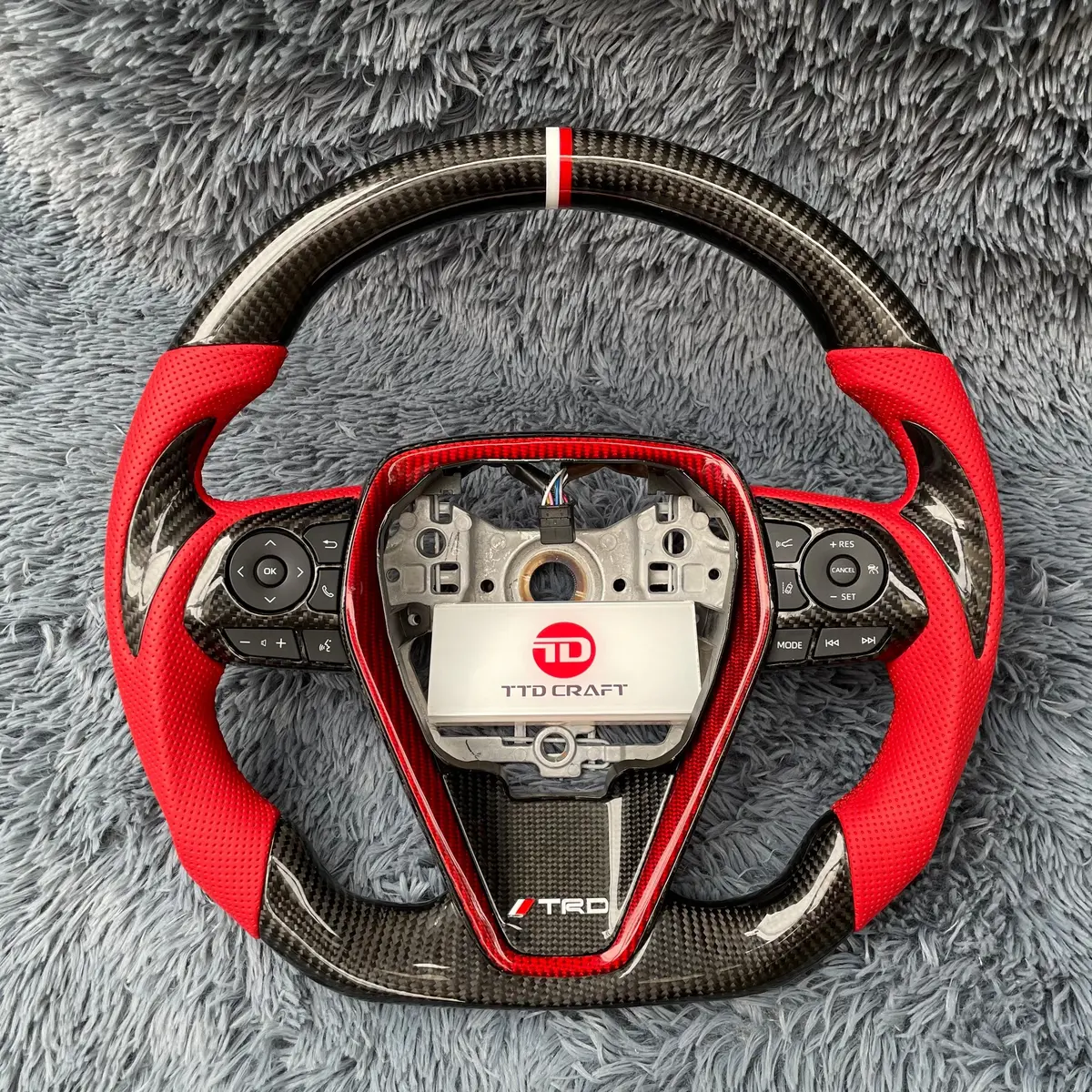 Ttd Craft Toyota 2018-2024 Cmary Se Xse Trd V6 Venza Carbon Fiber Steering Wheel 2