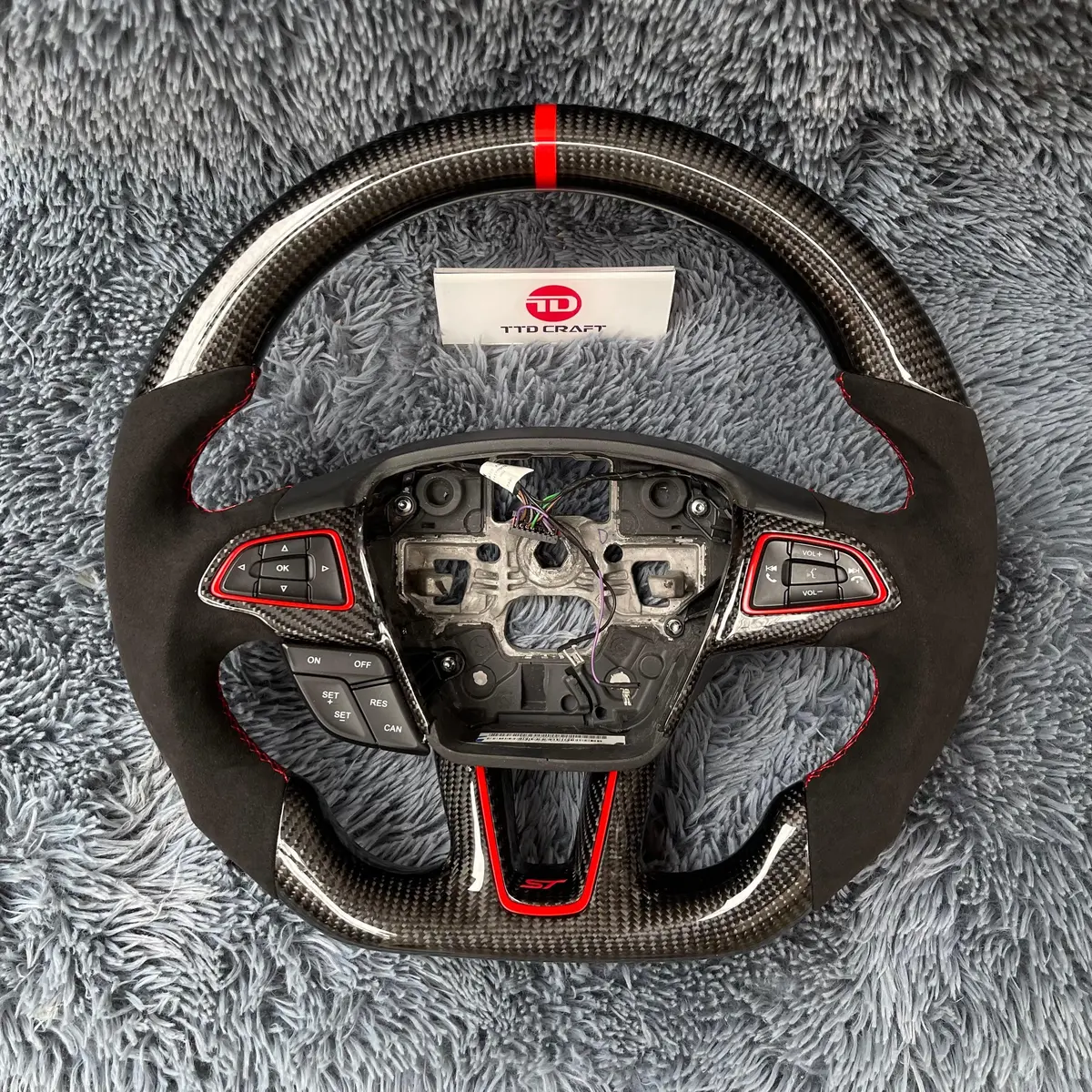 Ttd Craft Ford 2015-2018 Focus Mk3 Rs/St Carbon Fiber Steering Wheel 1