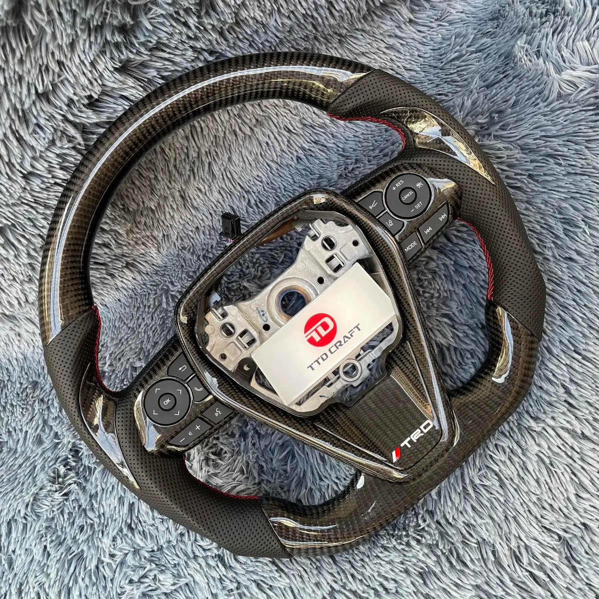 Ttd Craft 8Th Gen Camry 2018 - 2024 Se Xse Trd V6 V4 Avalon Venza Carbon Fiber Steering Wheel 2