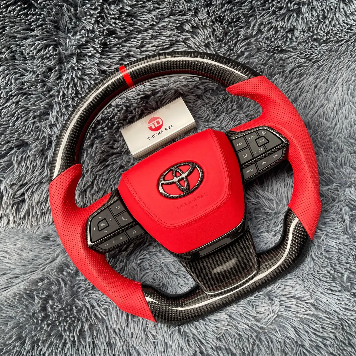 Ttd Craft Toyota 2020-2026 Highlander/Sienna Carbon Fiber Steering Wheel 2