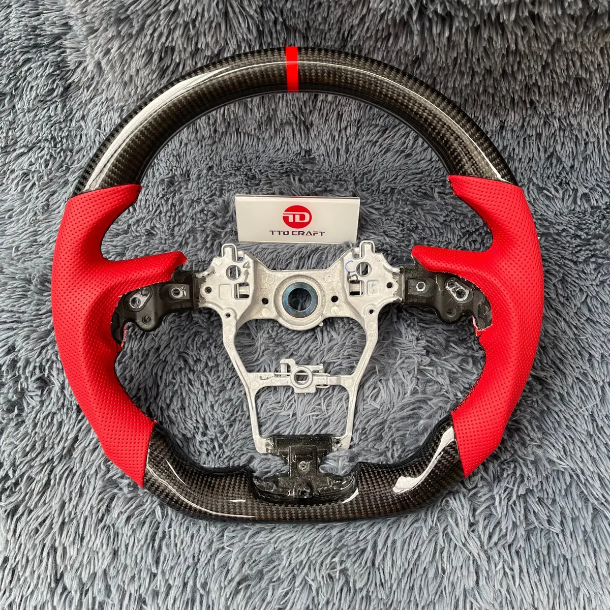 Ttd Craft Toyota 2020-2026 Highlander / Sienna Carbon Fiber Steering Wheel 1