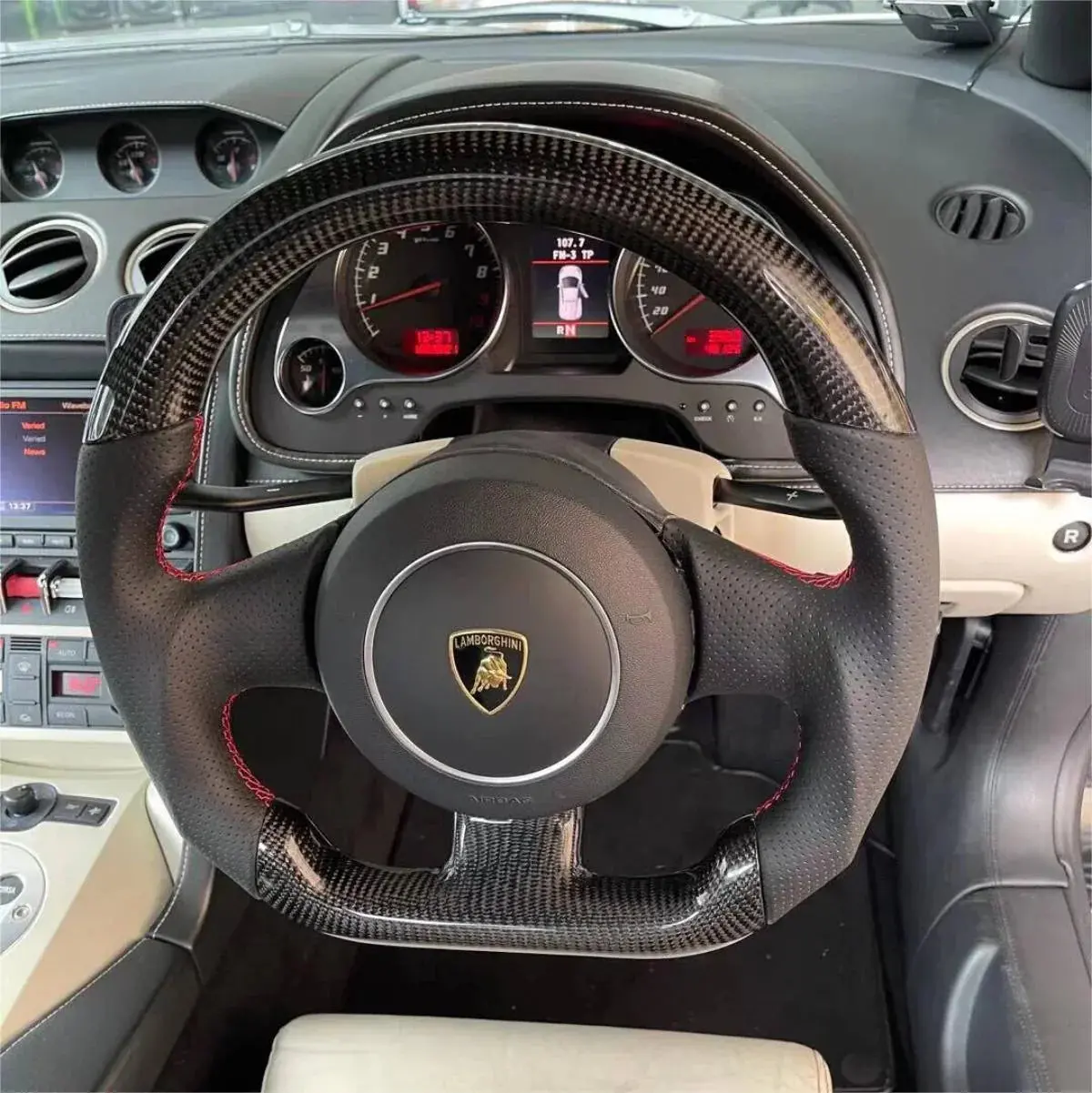 Lamborghini 2003-2014 Gallardo Custom Carbon Fiber Steering Wheel |Ttd Craft 1