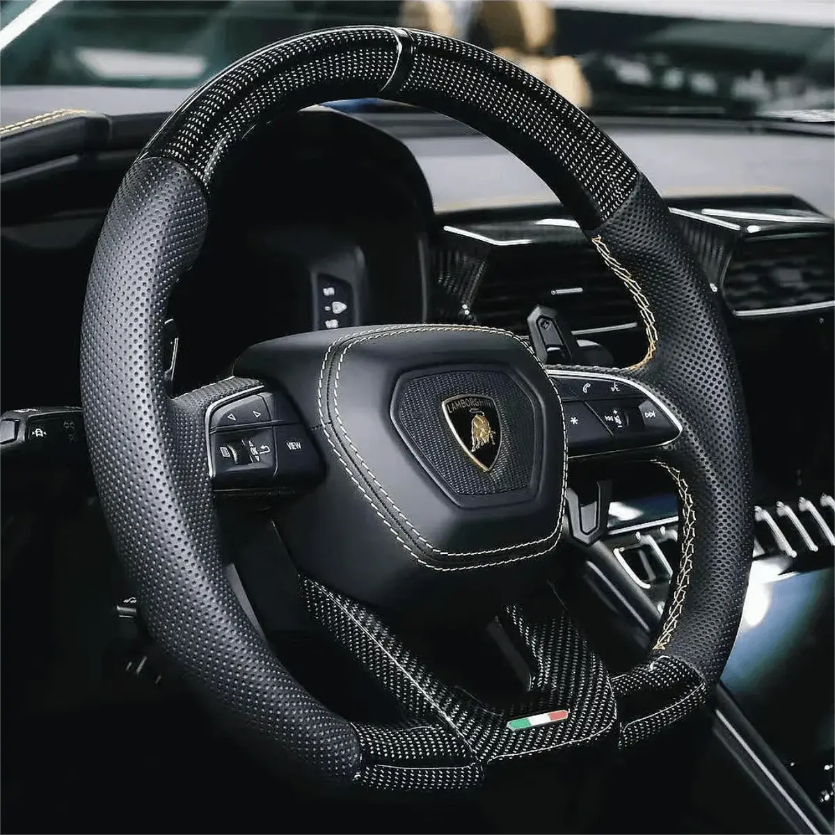 Carbon Fiber Steering Wheel For Lamborghini 2019-2026 Urus |Ttd Craft 1