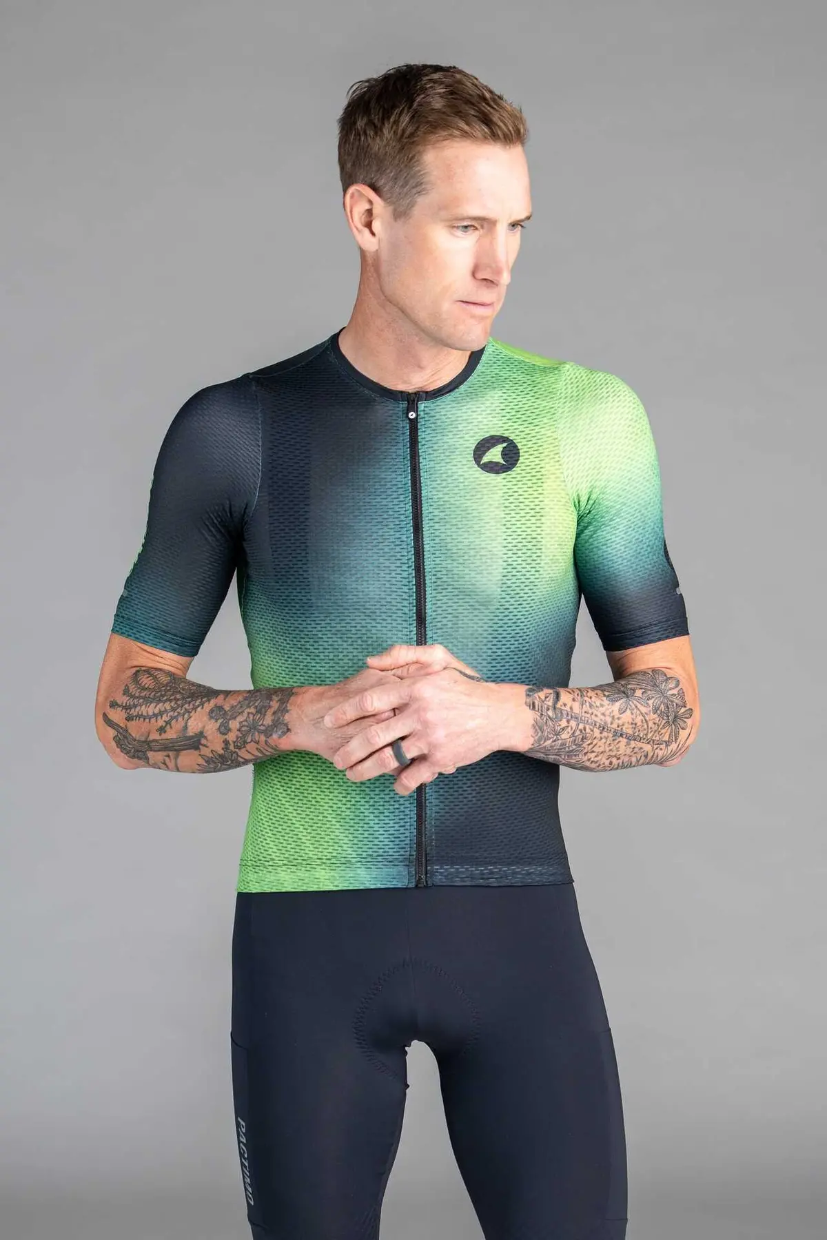 Men's Range Aero Mesh Cargo Jersey 1