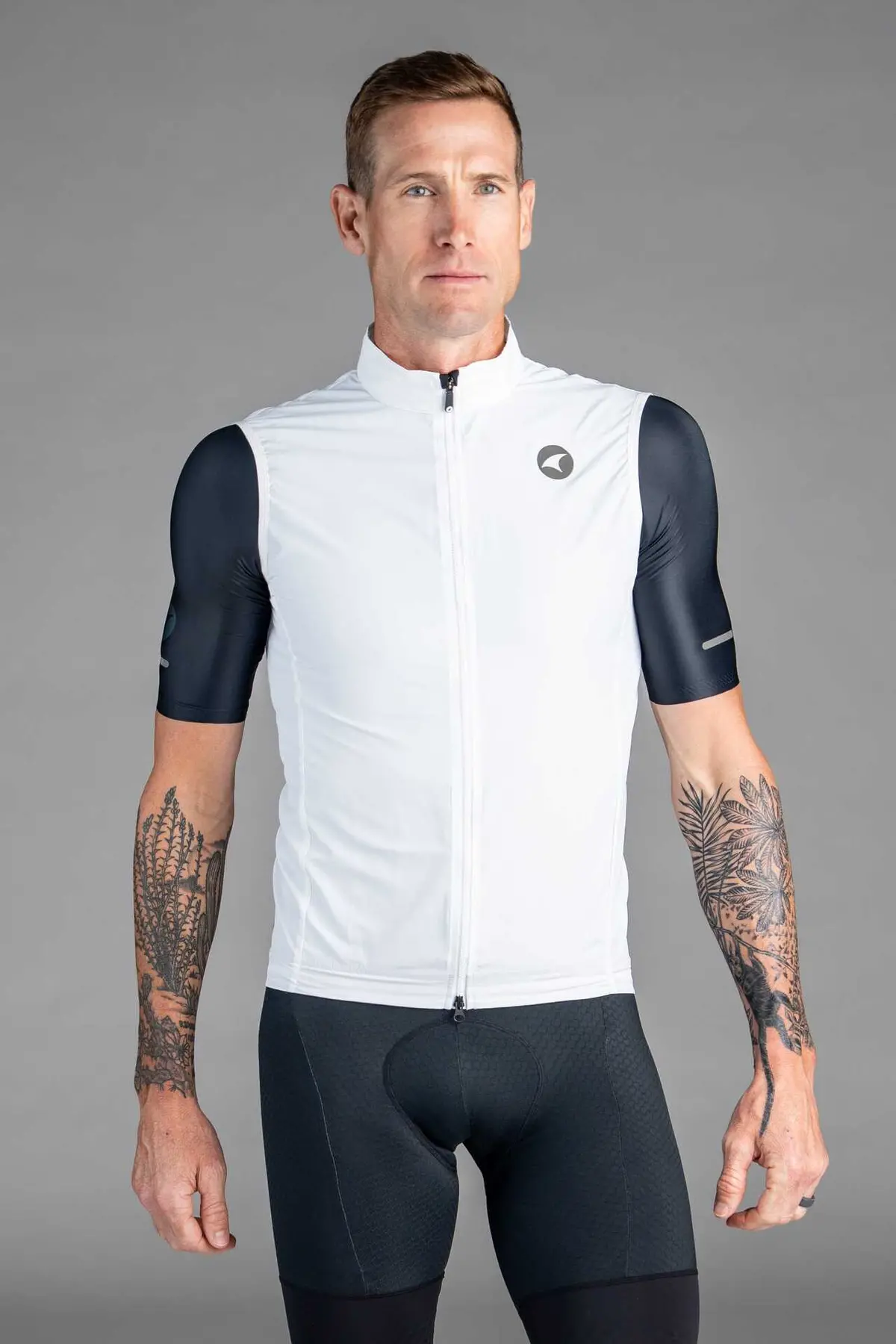 Men's Divide Wind Vest 1