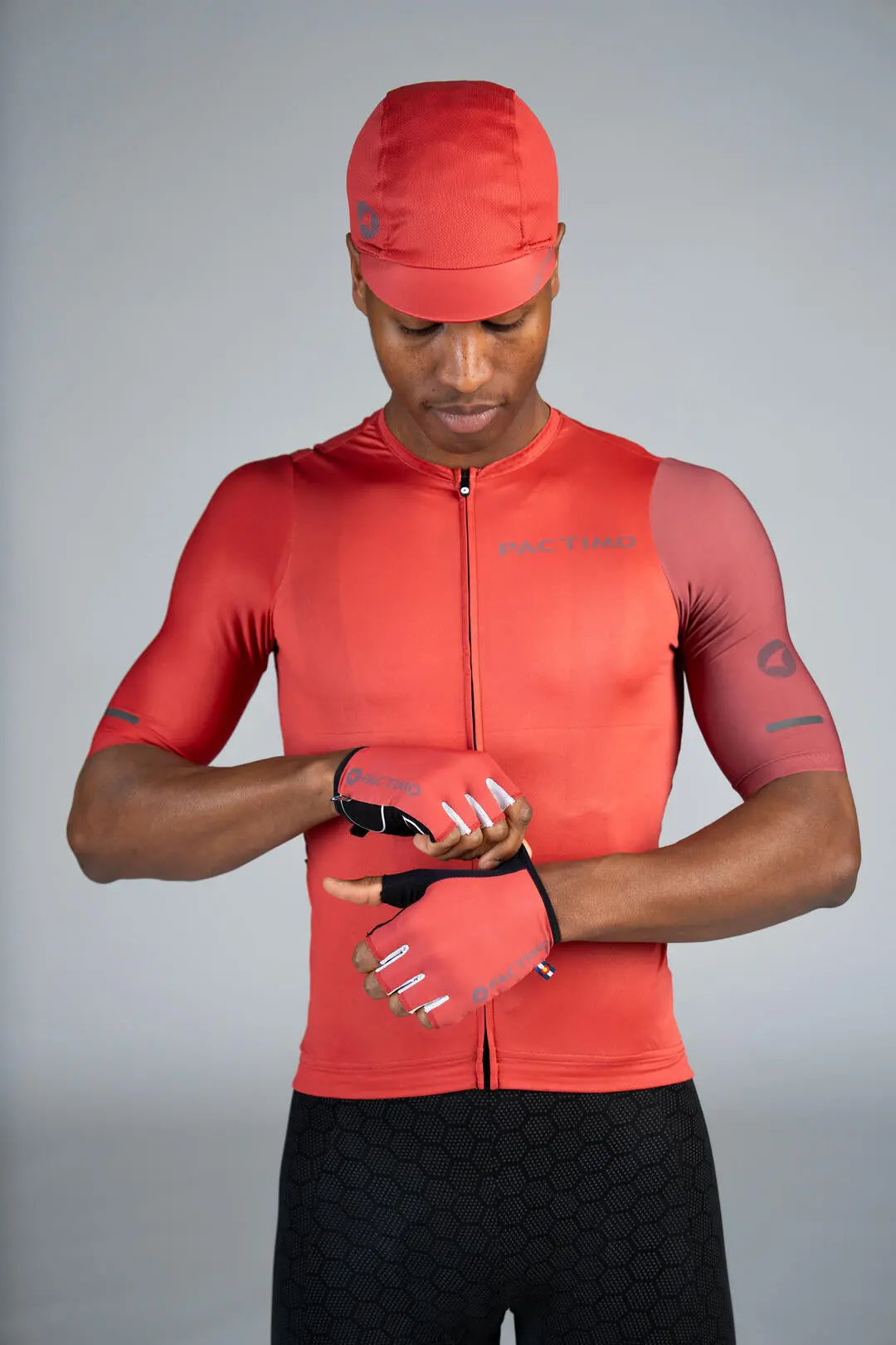 Ascent Gloves Outlet 1