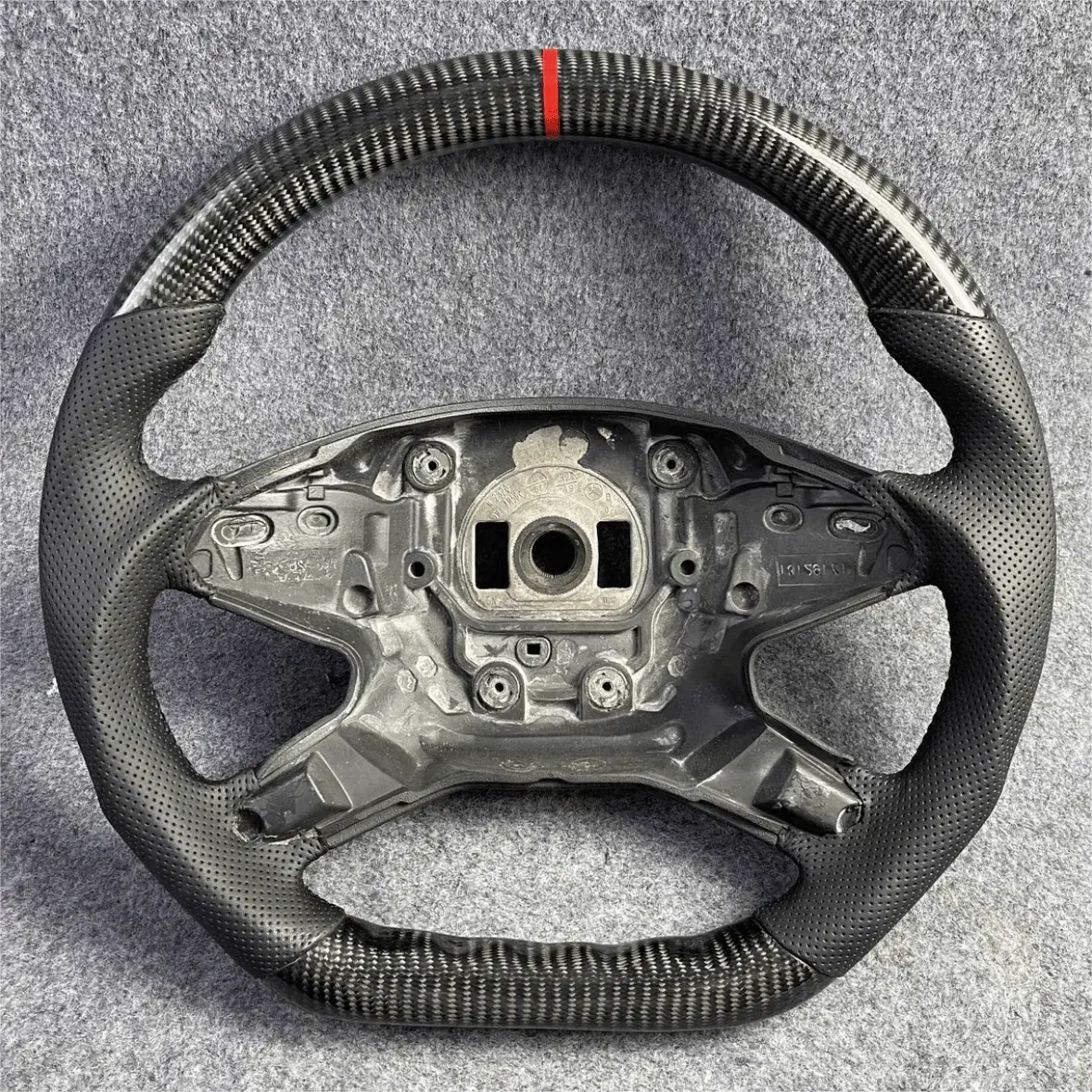 Carbon Fiber Steering Wheel For Mercedes 2010-2013 E200 | Ttd Craft 1