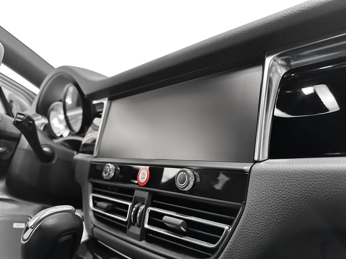 2019-2025 Porsche Macan | 10.9" Main Infotainment | Matte/Anti-Glare | Screen Protector Kit 1