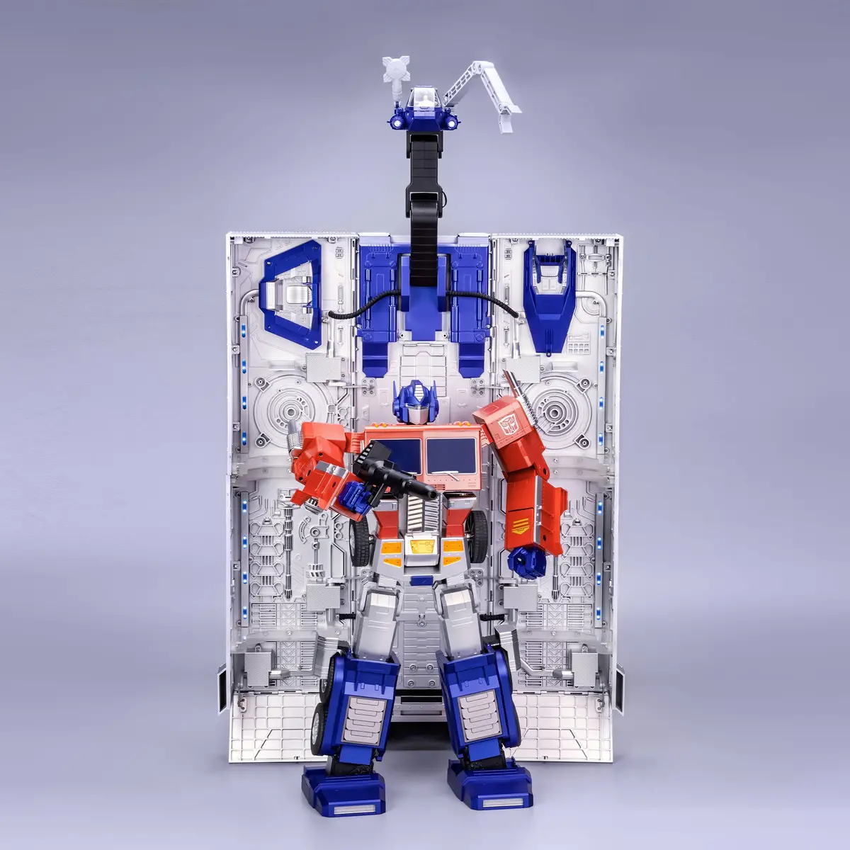 Transformers Optimus Prime Auto-Converting Trailer With Roller – Collector’S Edition 1