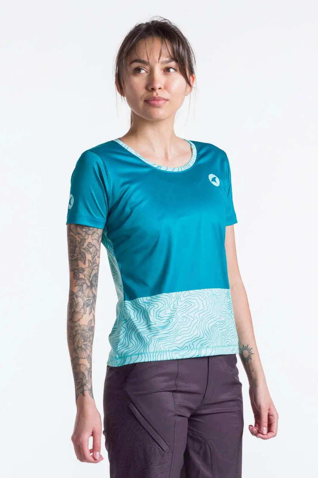 Women's Apex Jersey Outlet 1