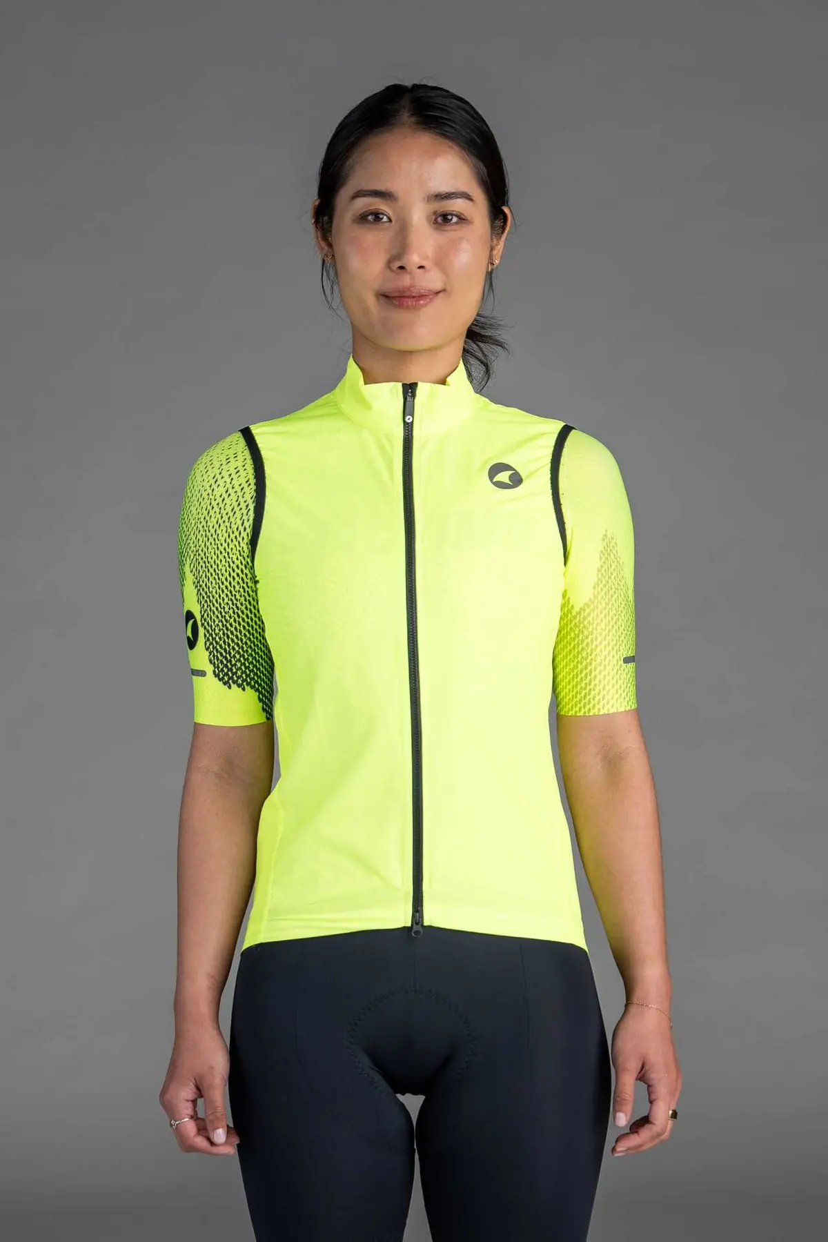 Women's Divide Wind Vest 1