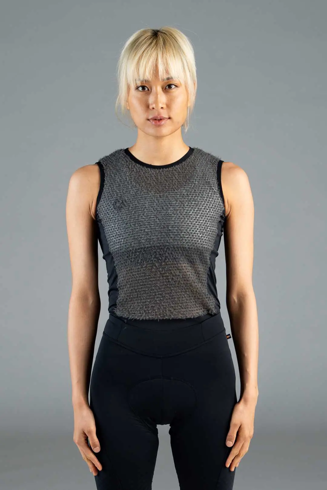Women's Alpha Core Sleeveless Base Layer 1