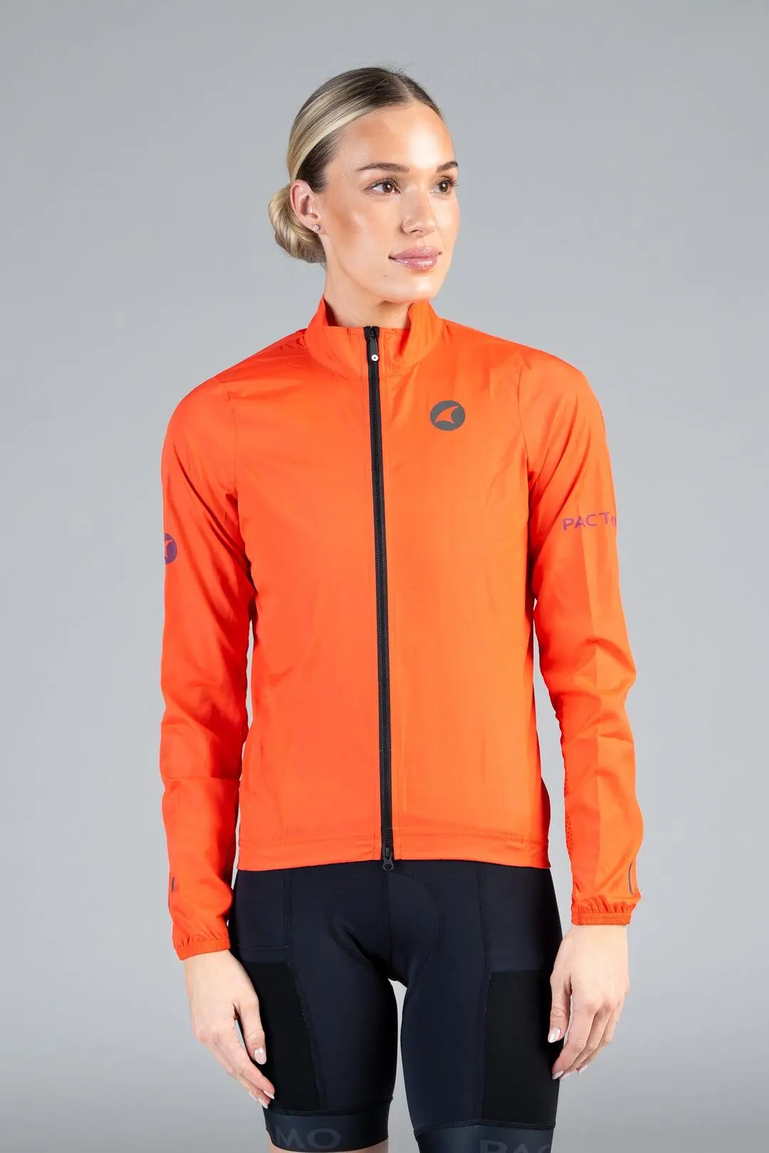 Women's Divide Wind Jacket Outlet 1