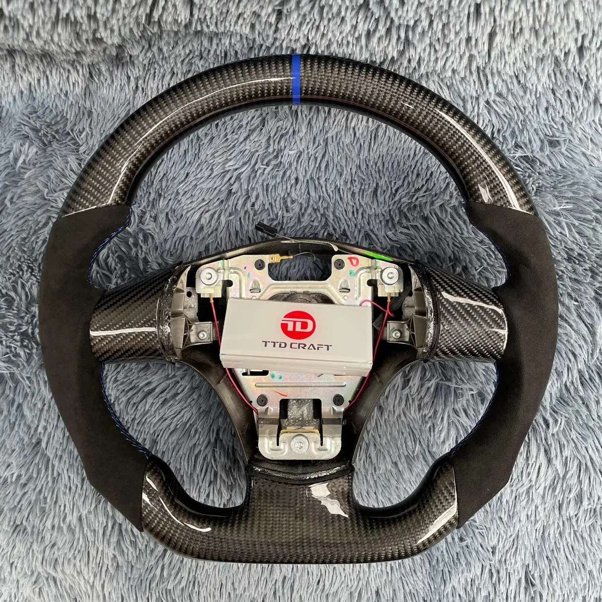 Custom Corvette C6 Interior Carbon Fiber Steering Wheel |Ttd Craft 1