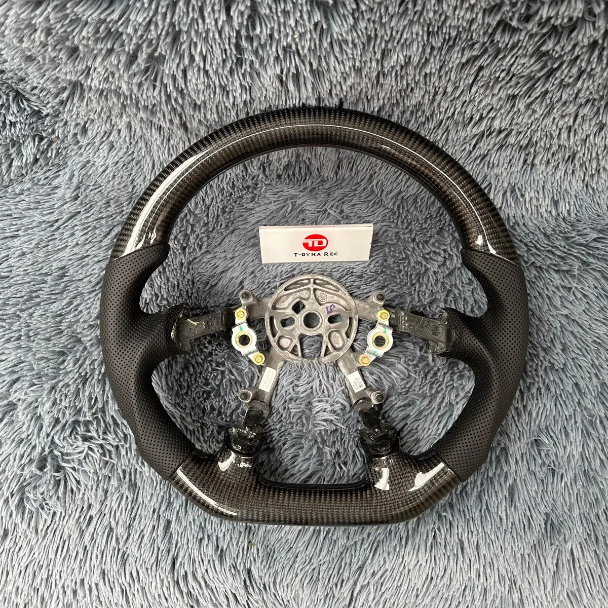 Corvette 1997-2005 C5 Carbon Fiber Steering Wheel |Ttd Craft 1