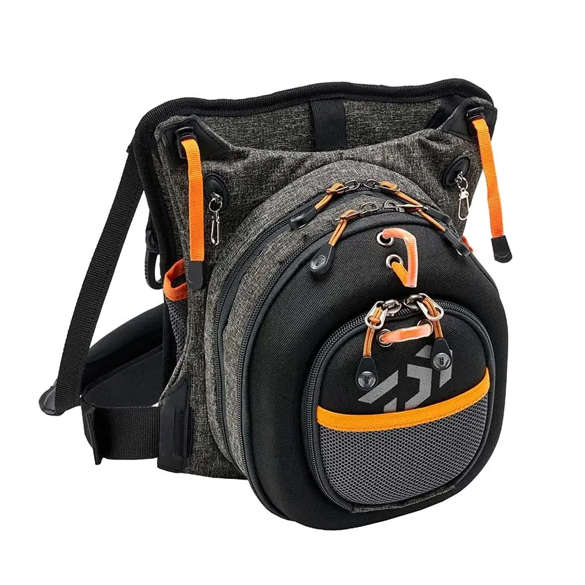 Daiwa Chest Pack For Fishing 1