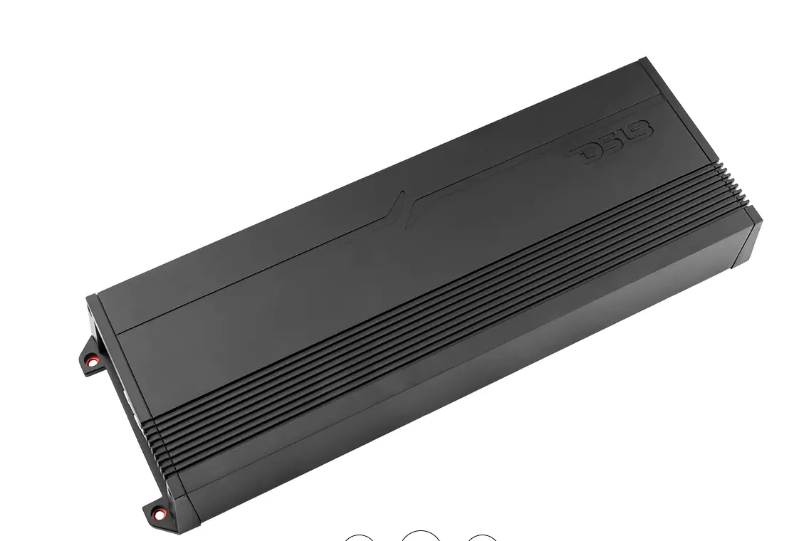 Ds18 G8400.4D Class D Full Range 8400W 4-Channel Amplifier 1