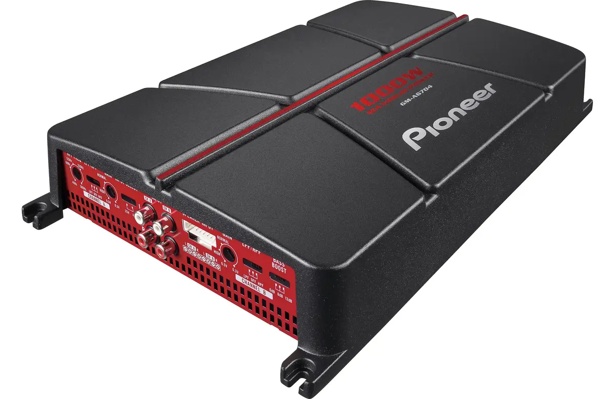 Pioneer Gma6704 4-Channel Bridgeable Amplifier With Bass Boost 1
